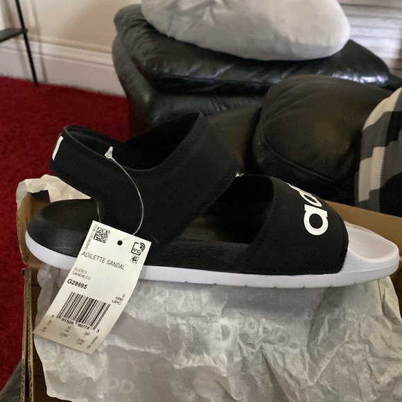 Sandals - Picture 4 of 8